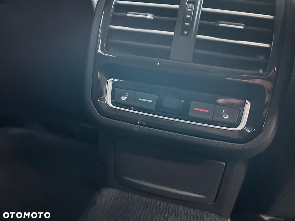 Volkswagen Passat 1.4 TSI BMT ACT Comfortline DSG - 27