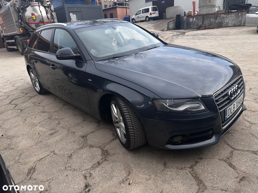 Audi A4 Avant 2.0 TDI Quattro - 6