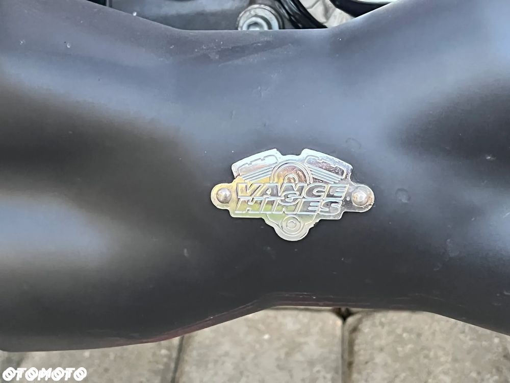 Harley-Davidson Touring Road Glide - 27