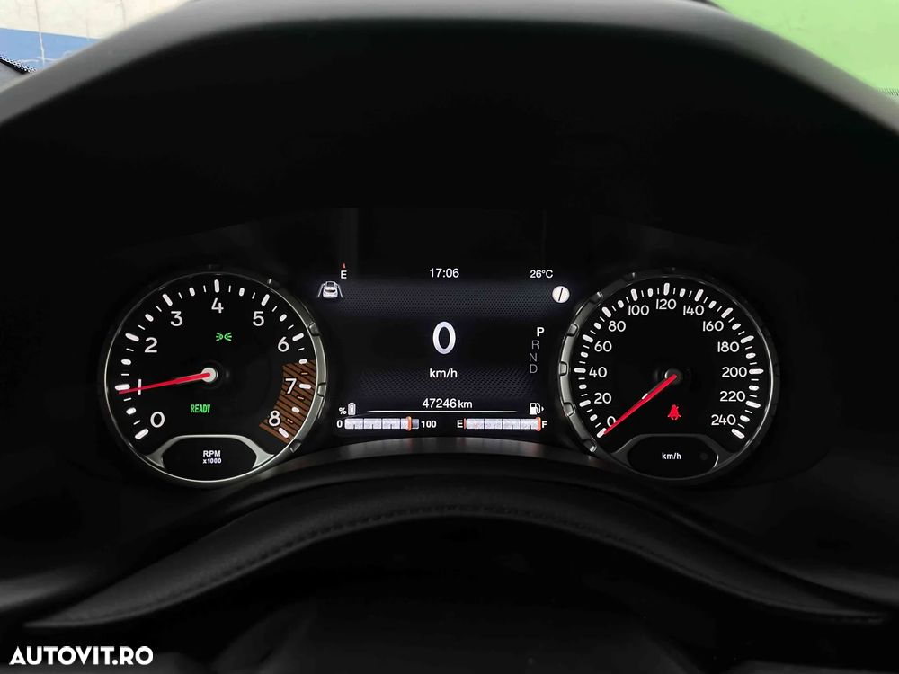 Jeep Renegade - 8