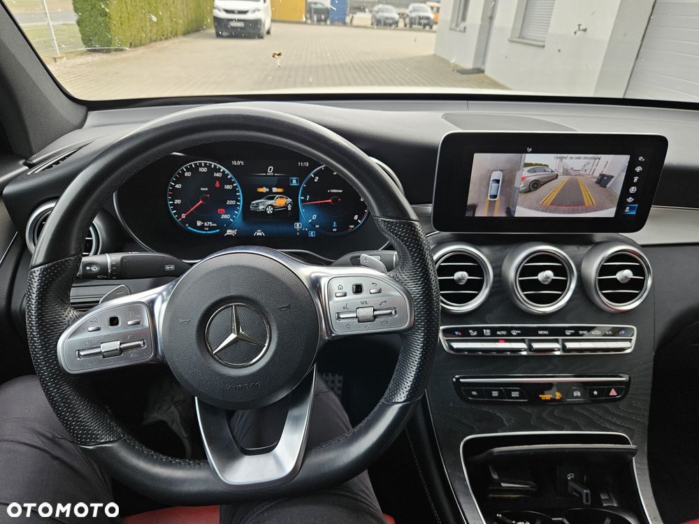 Mercedes-Benz GLC 300 d 4Matic 9G-TRONIC Exclusive - 31