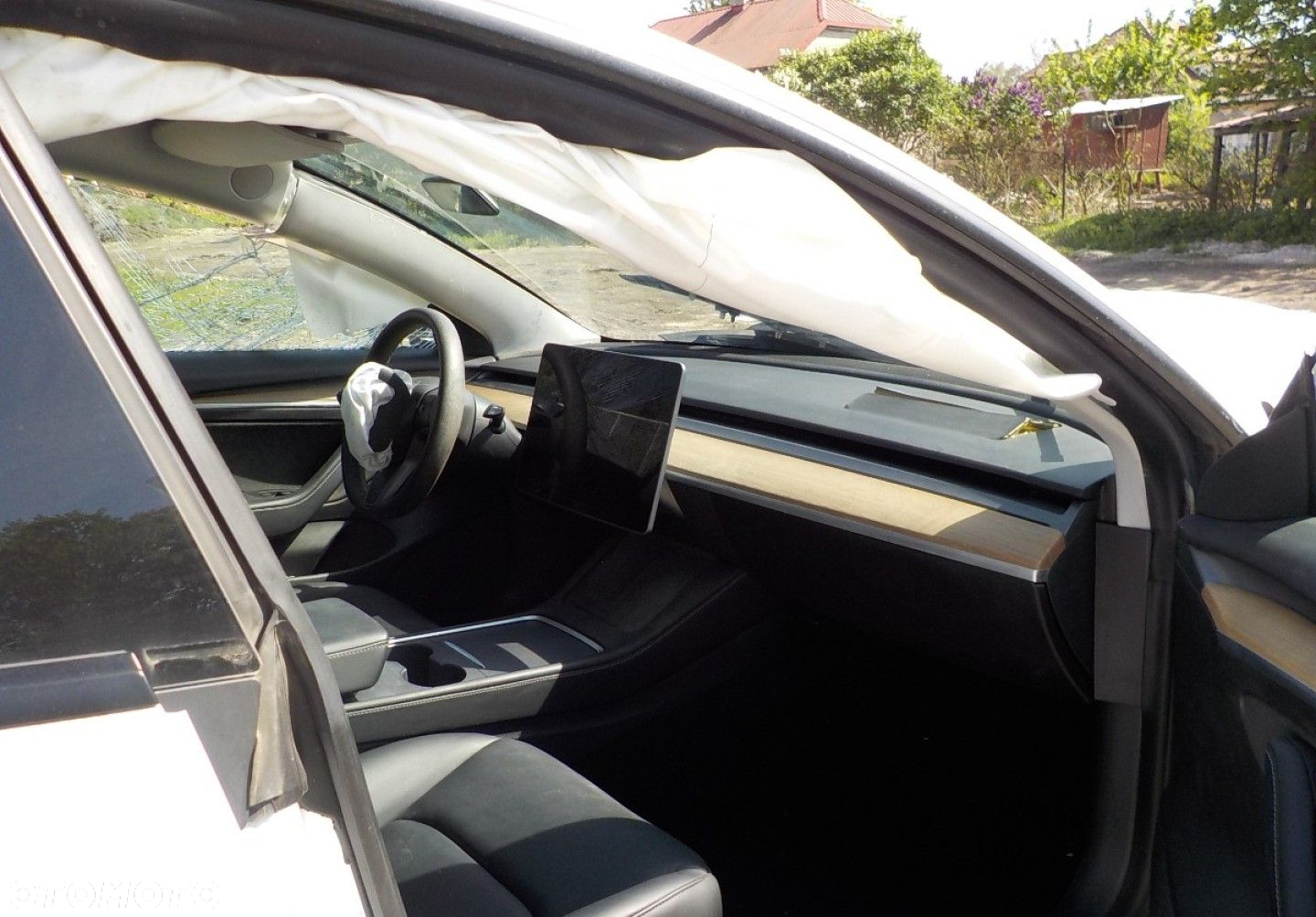 Tesla Model 3 - 15