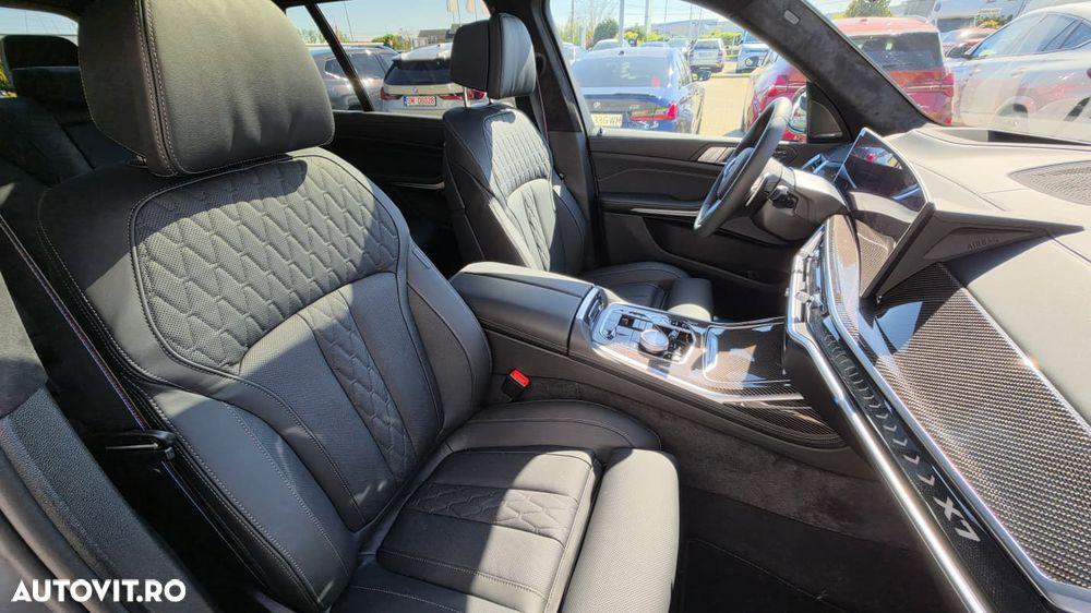 BMW X7 - 8
