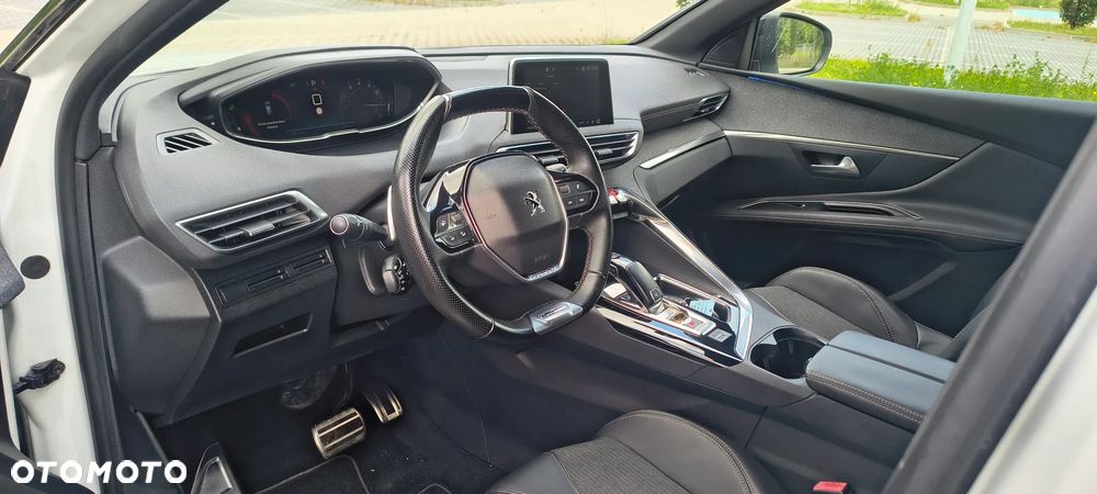 Peugeot 3008 - 8