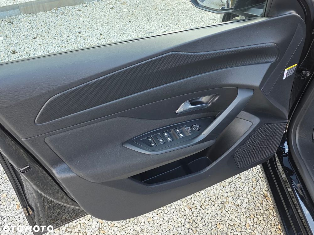 Peugeot 308 - 6
