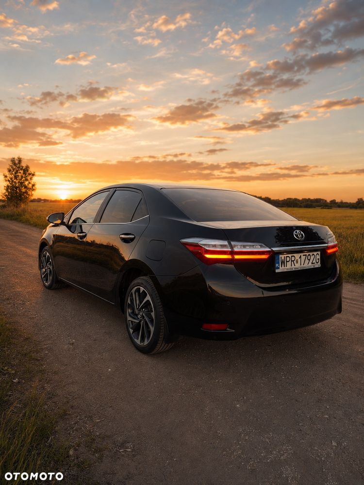 Toyota Corolla 1.6 Prestige - 2