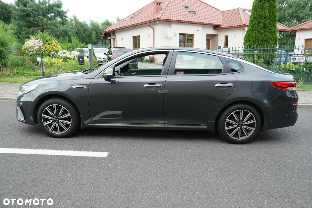 Kia Optima - 9