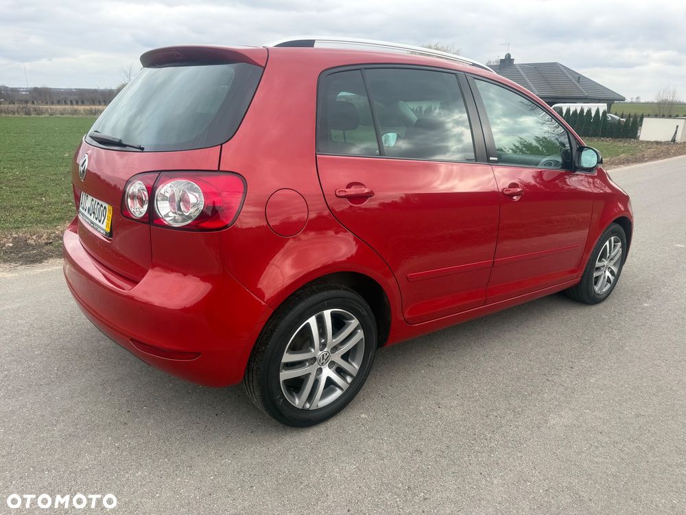 Volkswagen Golf Plus 1.6 TDI DPF Team - 12