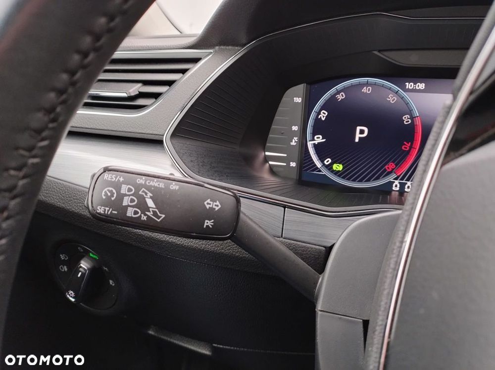 Skoda Superb 1.5 TSI Ambition DSG - 24