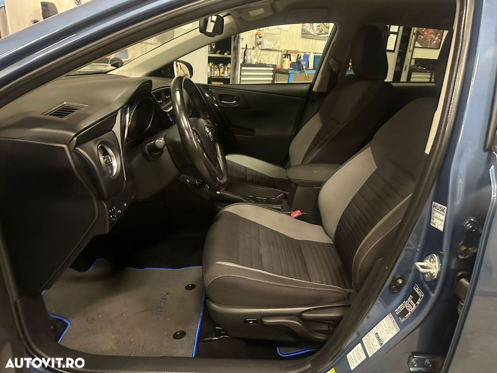 Toyota Auris 1.8 VVT-i Hybrid Automatik Touring Sports Edition - 5