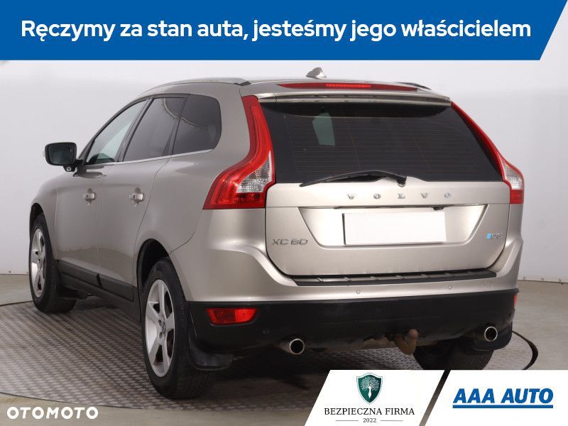 Volvo XC 60 - 6