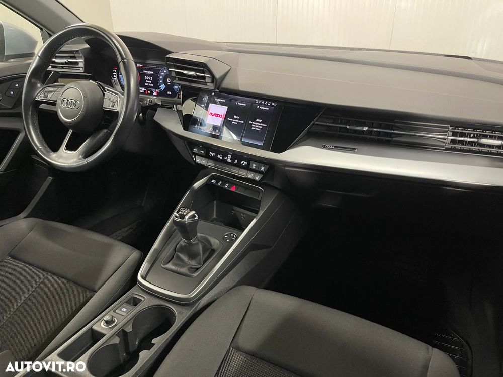 Audi A3 Sportback 2.0 30 TDI Advanced - 8