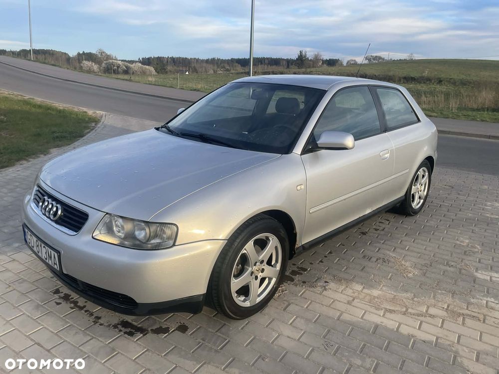 Audi A3 3-drzwiowe 1.6 Attraction - 6