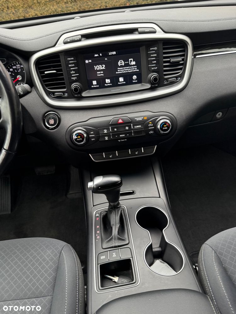 Kia Sorento ver-2-4-gdi-xl-7os - 16