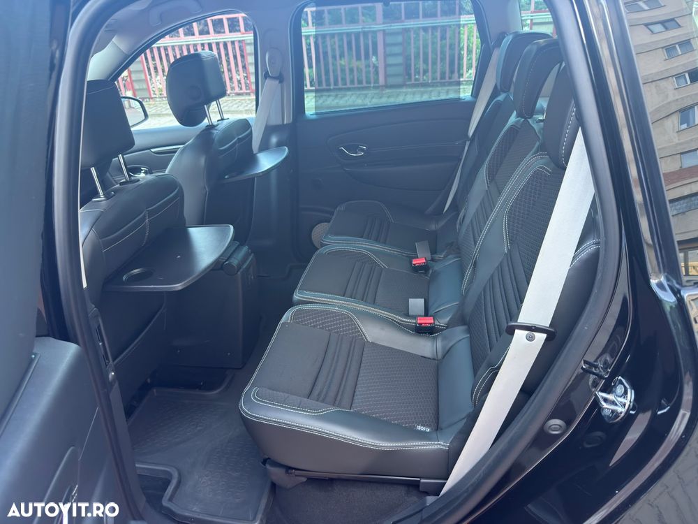 Renault Scenic - 16