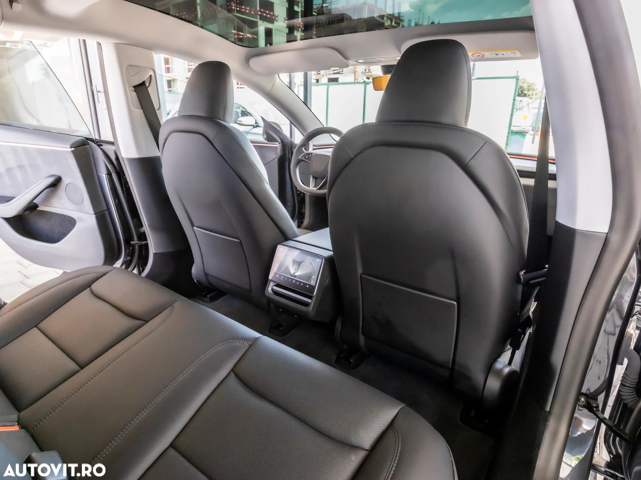 Tesla Model 3 AWD Long Range - 14