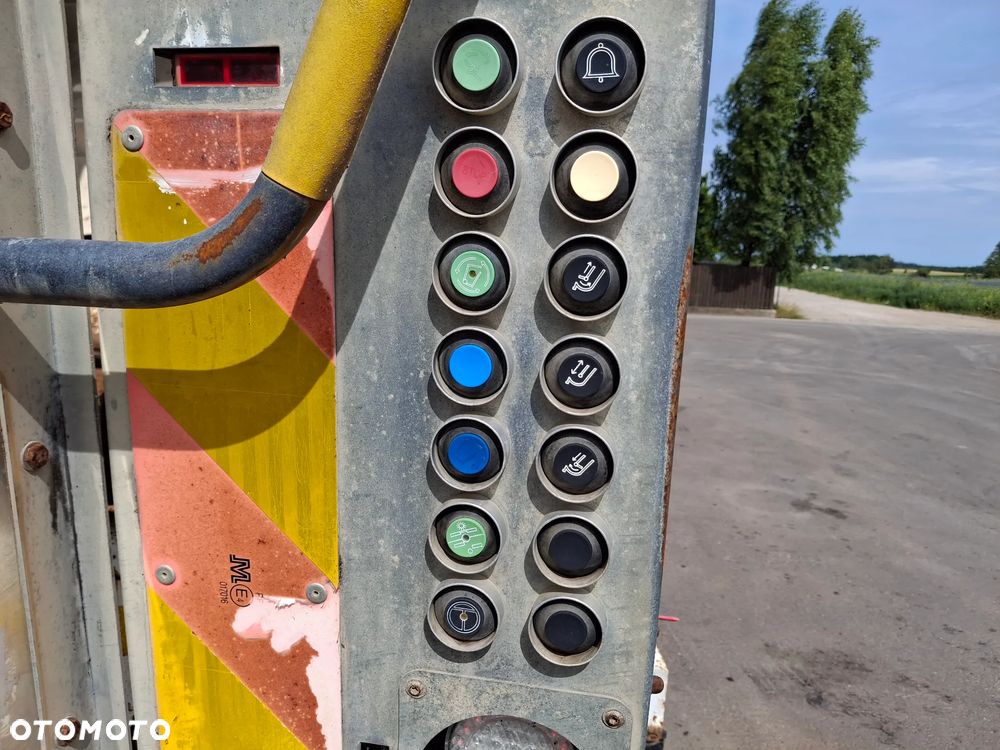 MAN TGS 28.360 Śmieciarka FAUN Environnement Odpady Segregacja 3 Osie Tylna Oś Skrętna Na Poduszkach 2010r - 6