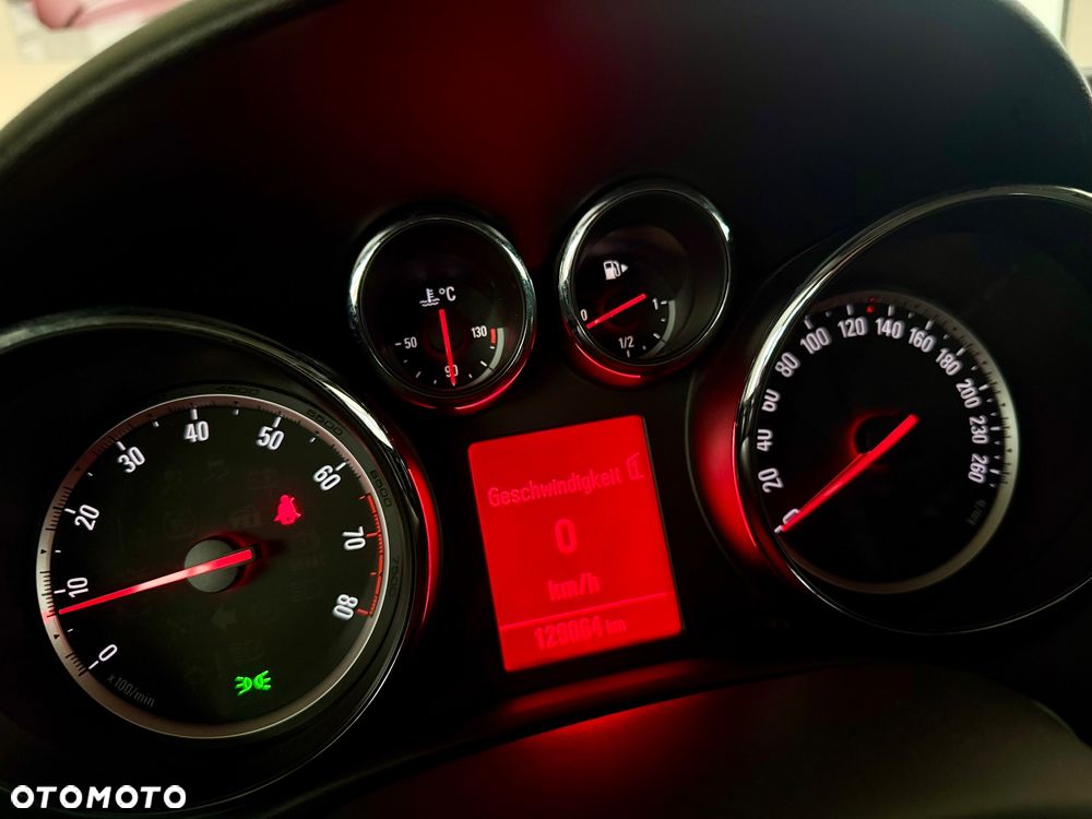 Opel Astra 1.4 Turbo - 24