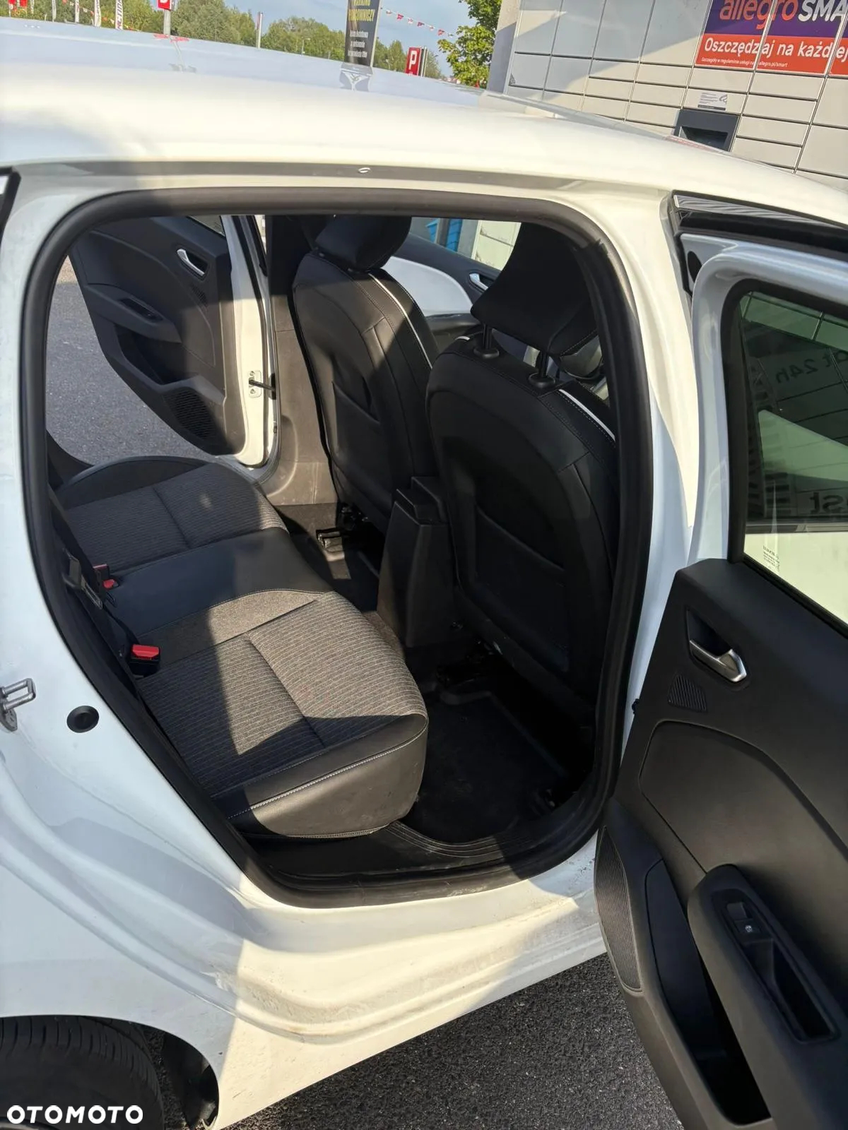 Renault Clio 1.0 TCe Techno X-Tronic - 6