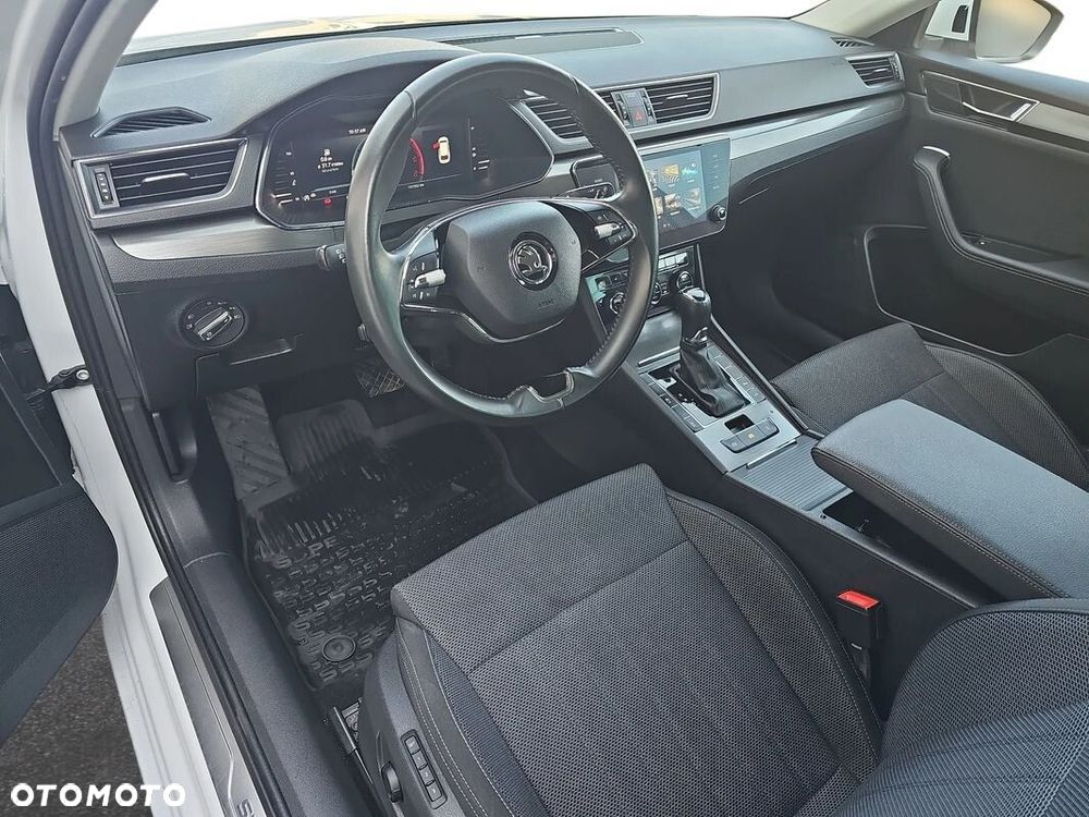 Skoda Superb 2.0 TDI SCR Style DSG - 7
