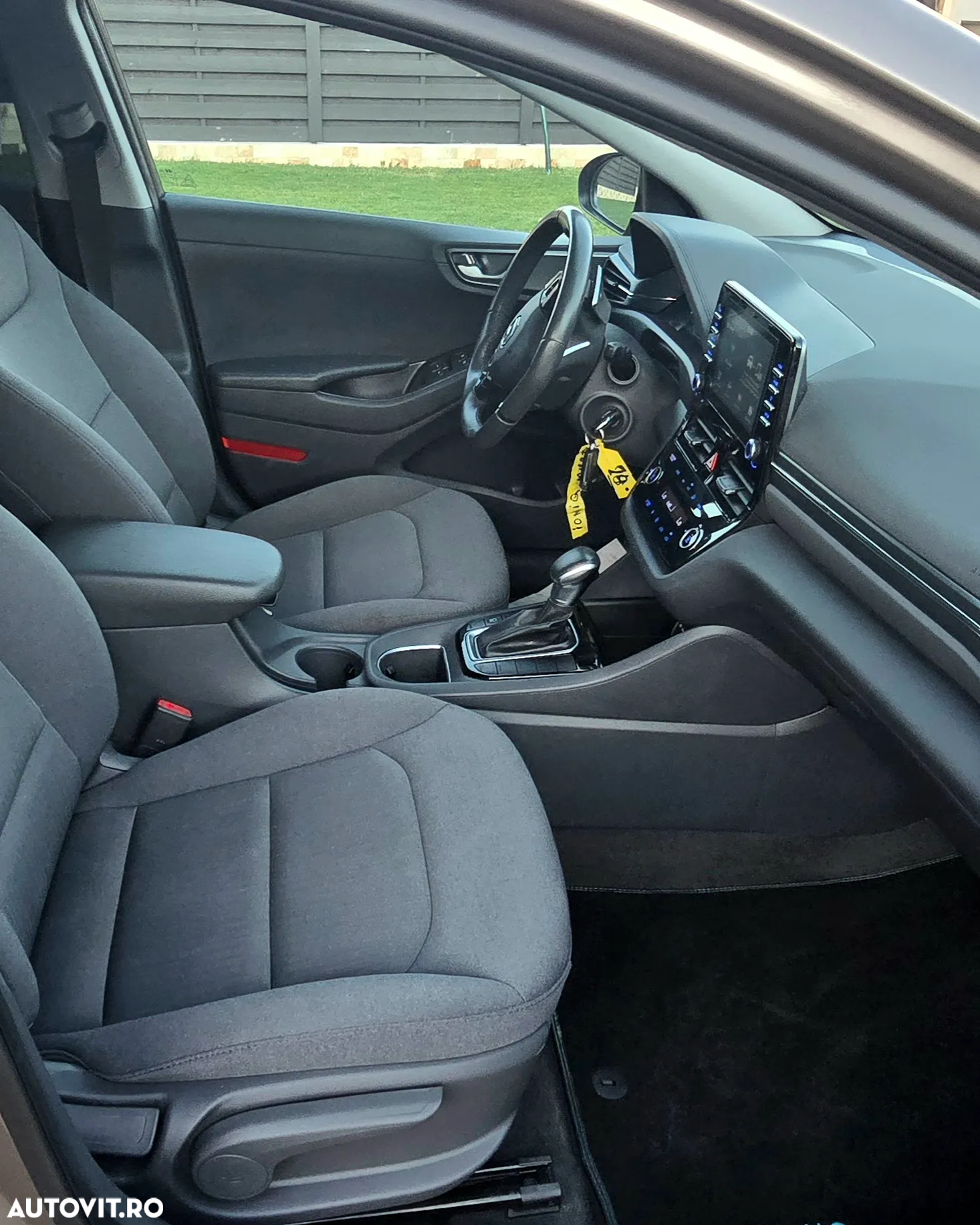 Hyundai IONIQ Hybrid 1.6 GDI Premium - 6
