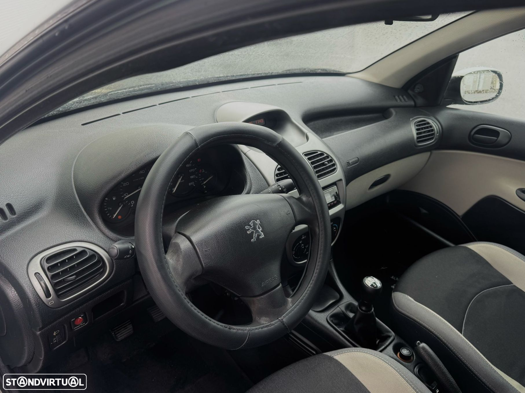 Peugeot 206 1.1 Black & Silver - 5