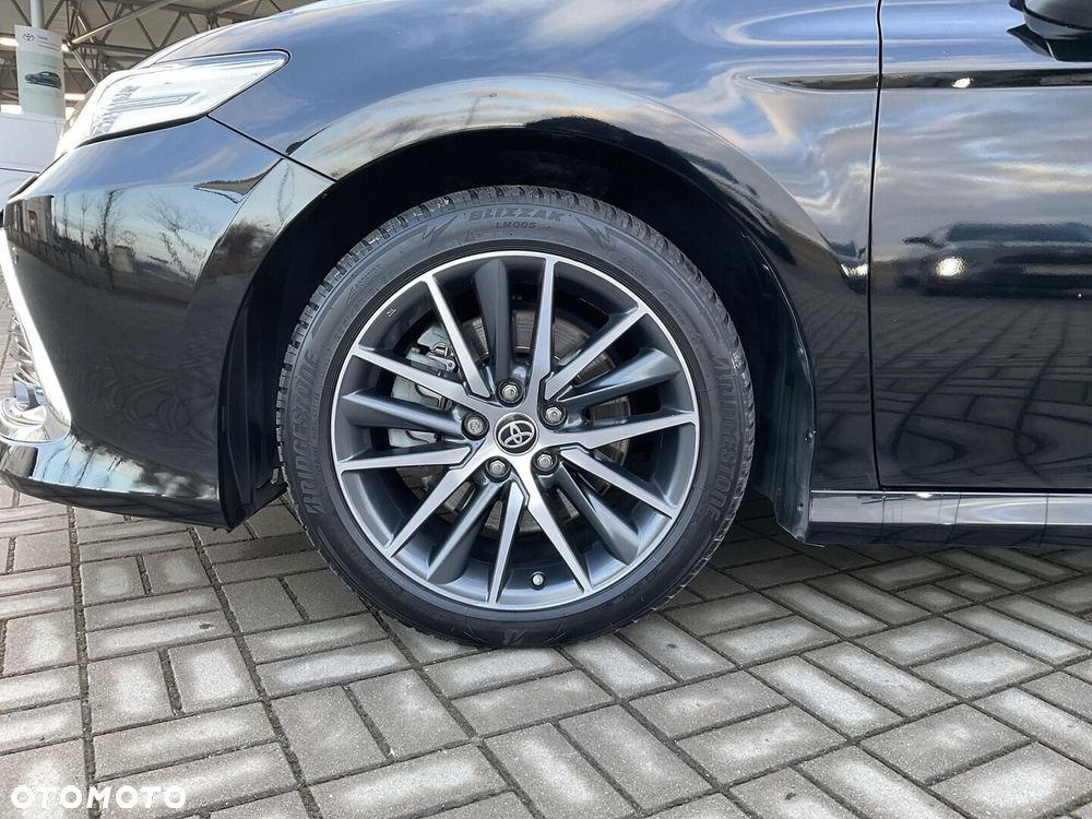 Toyota Camry 2.5 Hybrid Executive CVT - 14