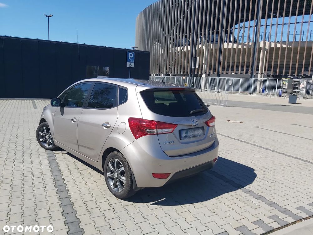 Hyundai ix20 1.6 BlueDrive Comfort - 2