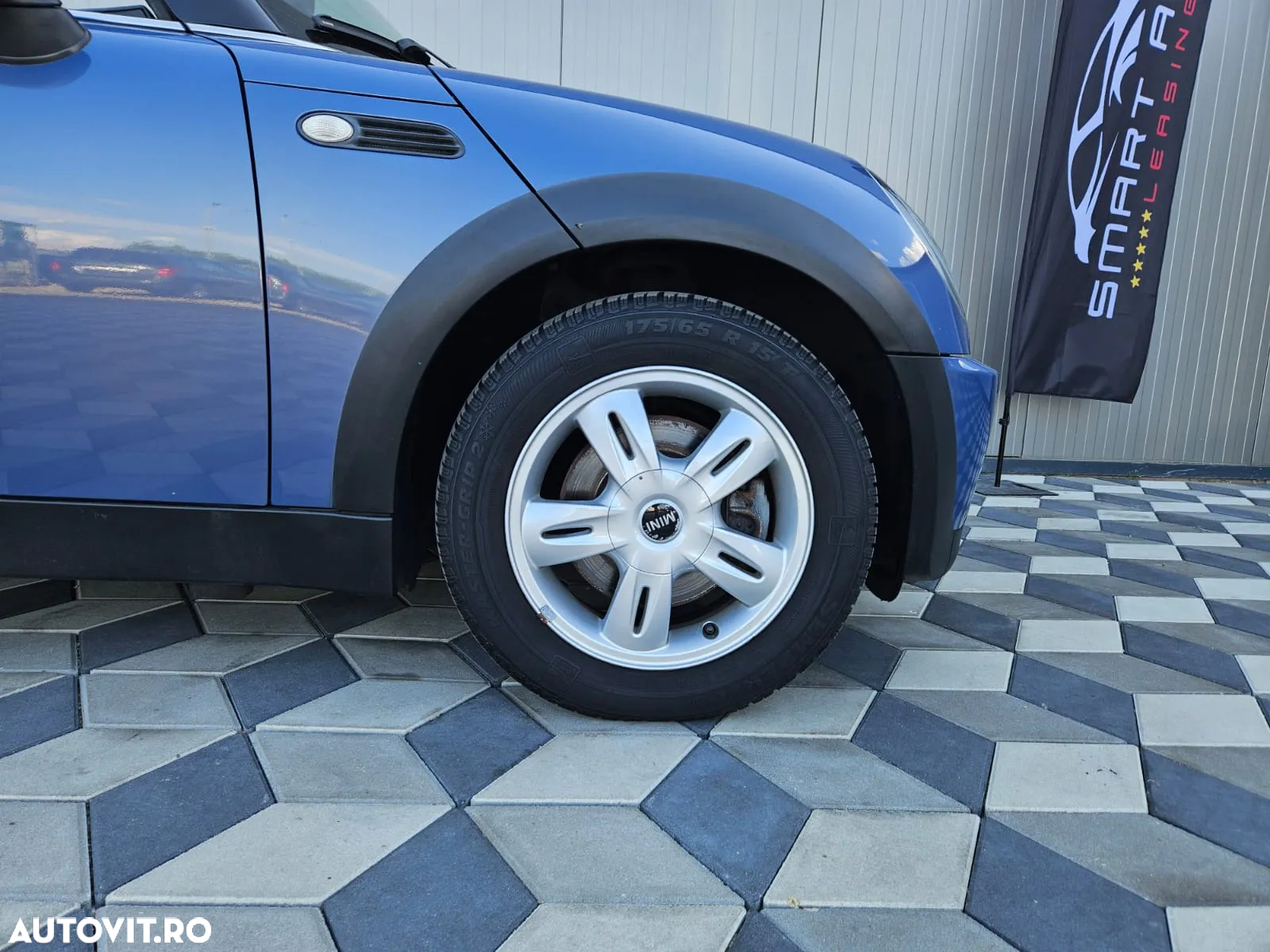 Mini ONE Cabrio Sidewalk - 27