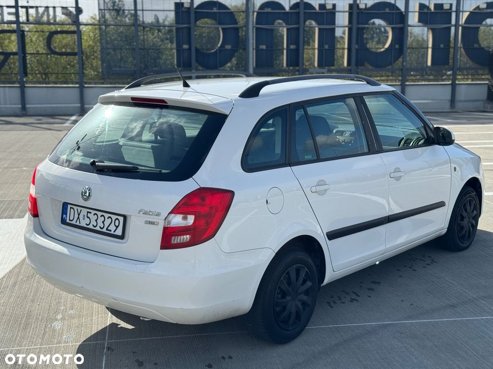 Skoda Fabia 1.6 TDI DPF Ambition - 6