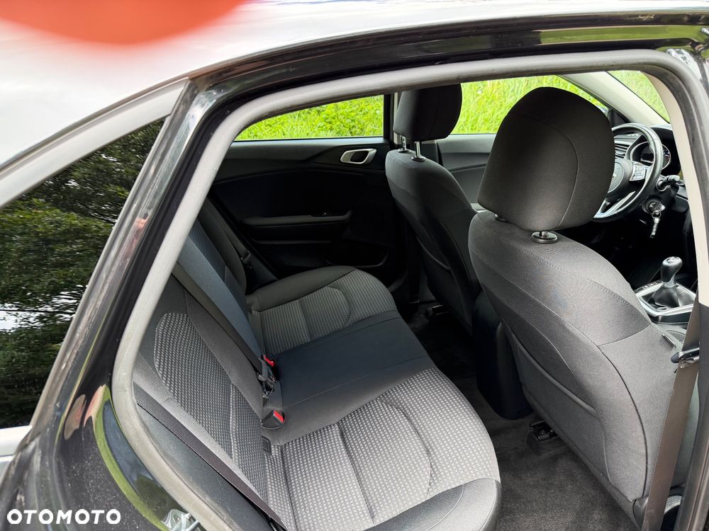 Kia Ceed 1.4 S - 10