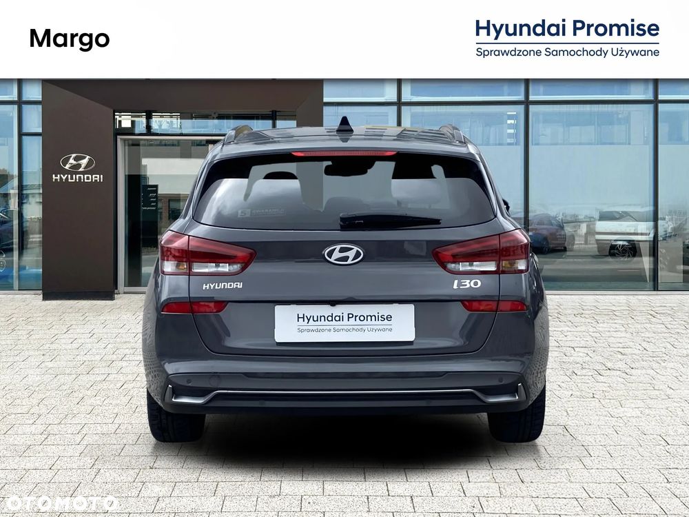 Hyundai i30 1.5 T-GDI 48V Smart Plus - 13