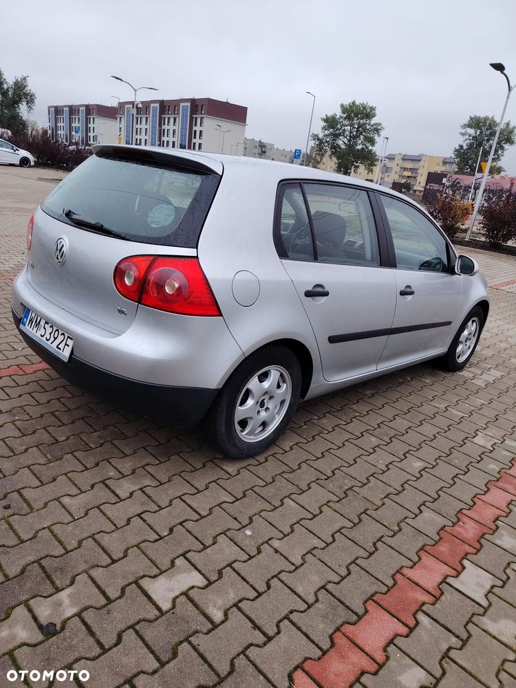 Volkswagen Golf - 4