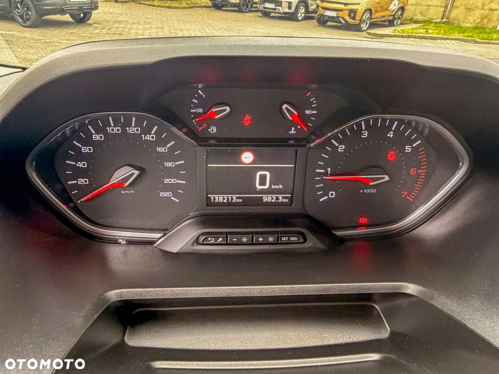 Peugeot Rifter 1.5 BlueHDI Active - 18