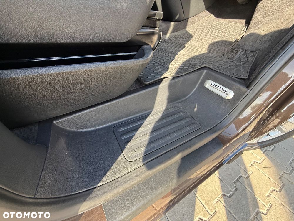Volkswagen Multivan 2.0 BiTDI L1 Comfortline DSG - 11