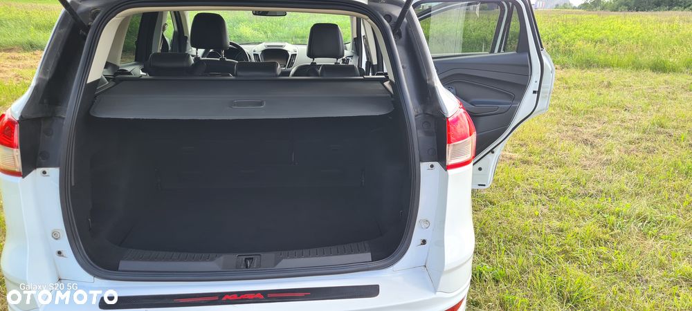 Ford Kuga 2.0 TDCi 4x4 ST-Line - 10
