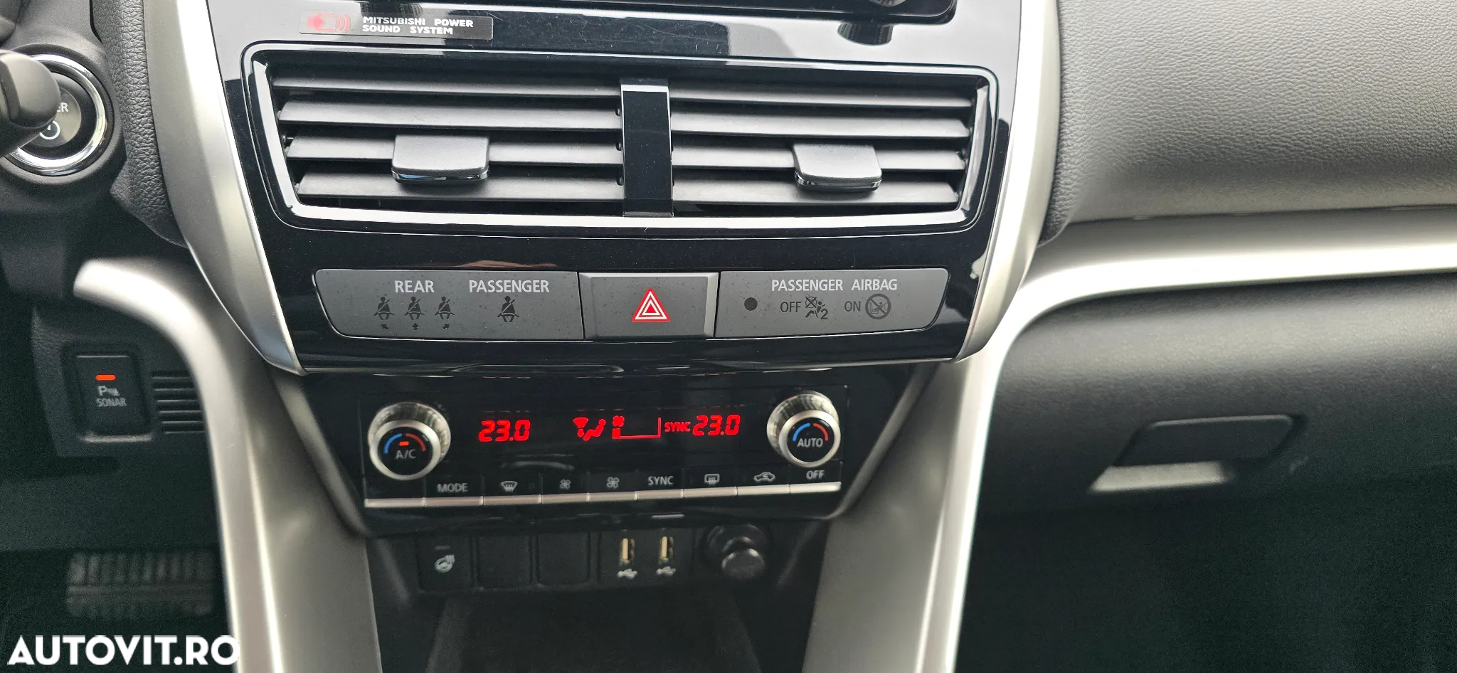 Mitsubishi Eclipse-Cross Plug-In Hybrid 4WD Plus Select - 14