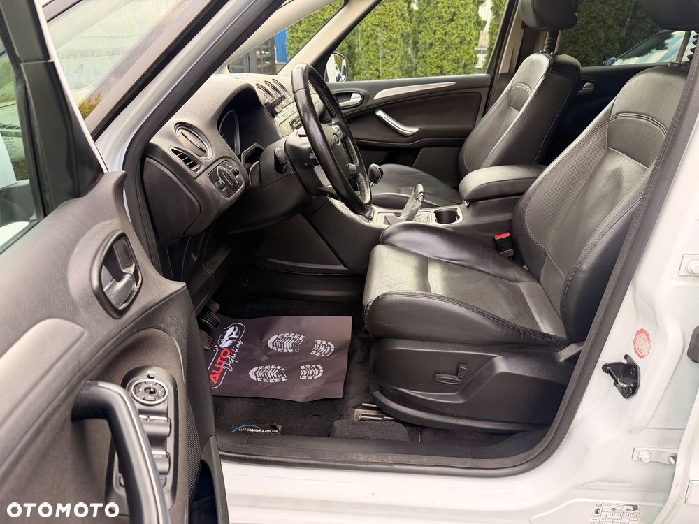 Ford S-Max 2.0 TDCi Titanium - 15