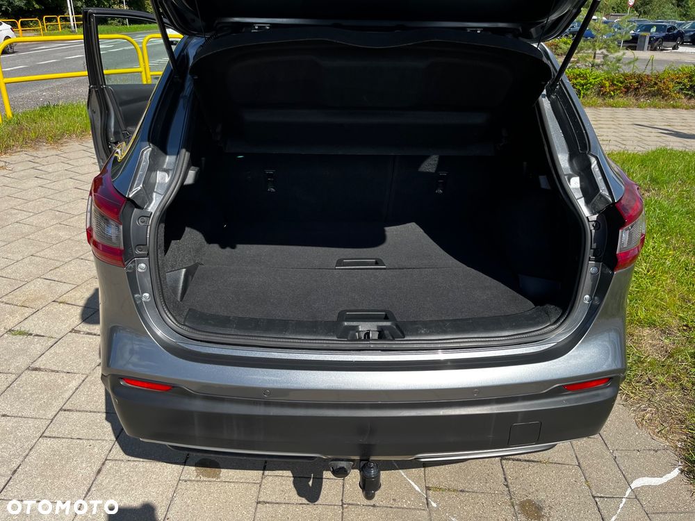 Nissan Qashqai 1.6 Tekna - 23