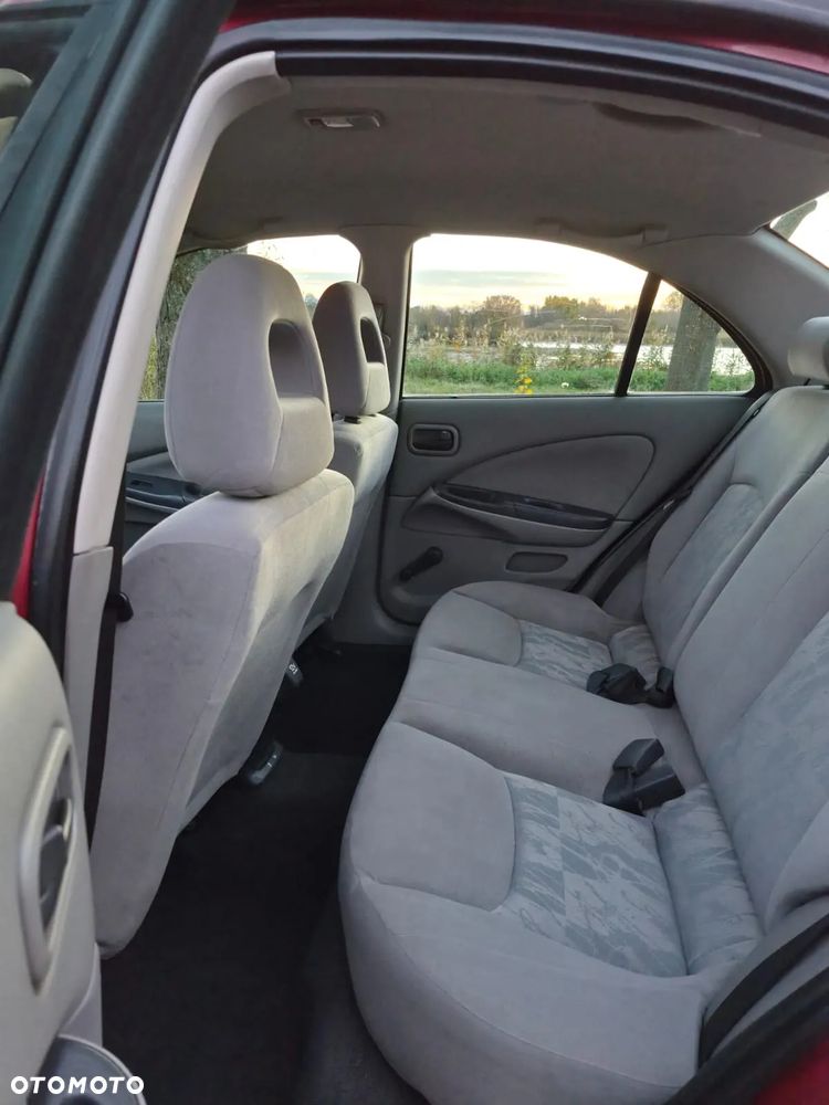 Nissan Almera II 1.5 Comfort - 8