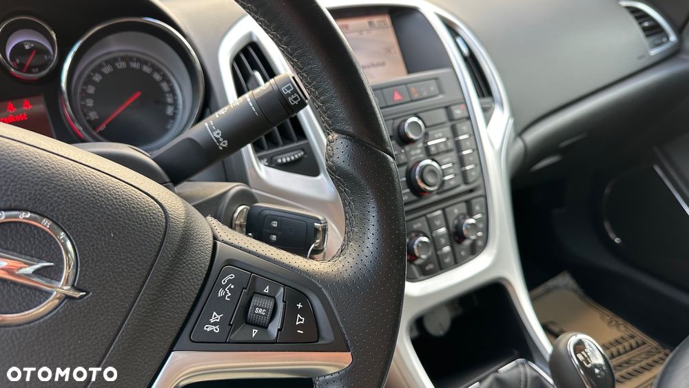 Opel Astra 1.4 Turbo Cosmo - 27