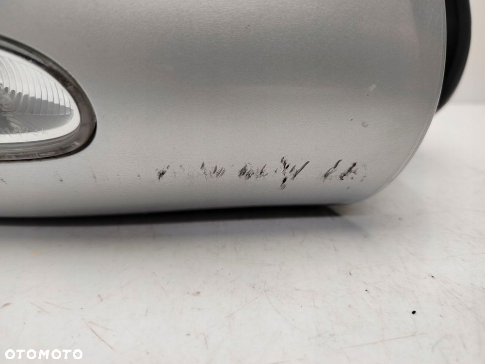 mercedes ml w164 13 pin 05r- lusterko prawe zewnętrzne 775 - 2
