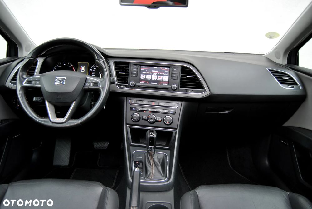 Seat Leon ST 2.0 TDI Start&Stop 4Drive DSG X-Perience - 26