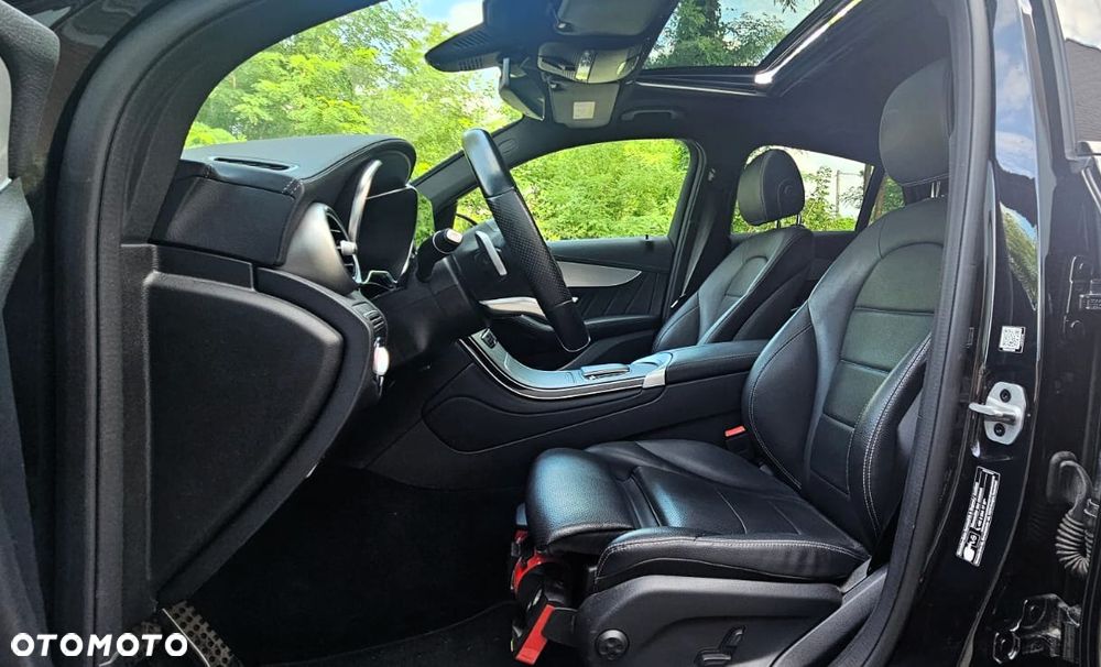 Mercedes-Benz GLC 200 d 4Matic 9G-TRONIC AMG Line - 21