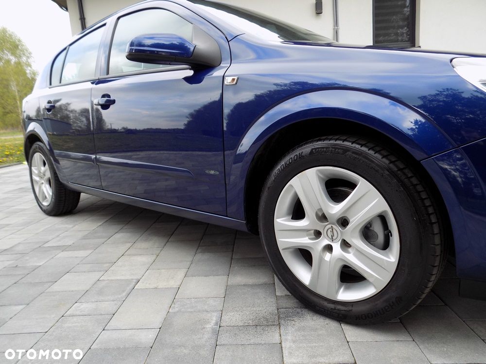 Opel Astra 1.6 Catch me - 20