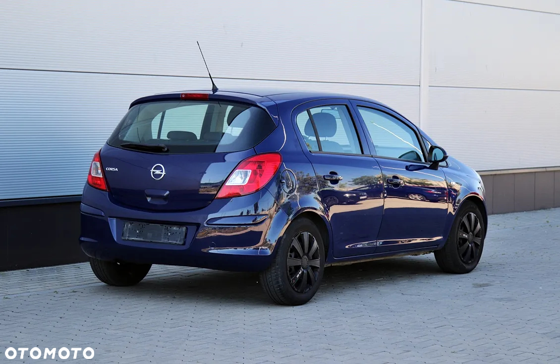 Opel Corsa 1.4 16V Enjoy - 10
