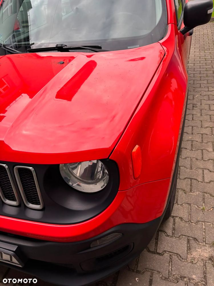 Jeep Renegade 1.6 E-TorQ Sport FWD - 21