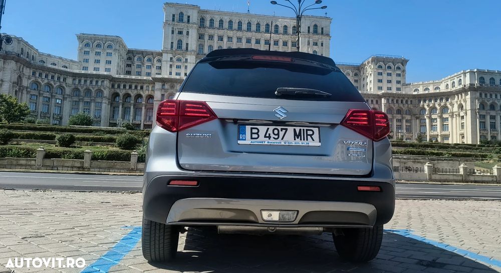 Suzuki Vitara - 3