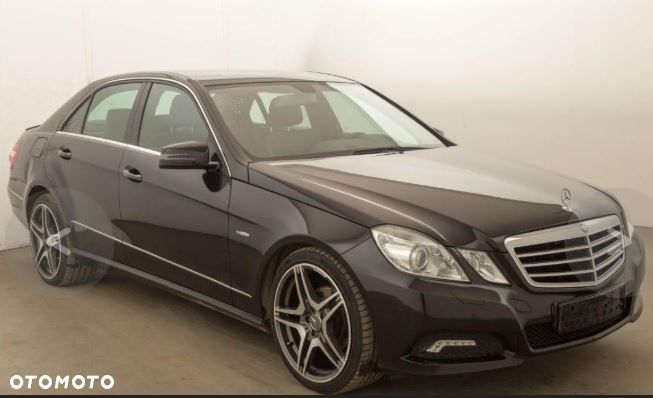 Mercedes-Benz Klasa E 200 BlueEFFICIENCY 7G-TRONIC Avantgarde