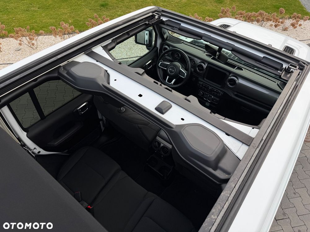 Jeep Wrangler Unlimited GME 2.0 Turbo Sahara - 31